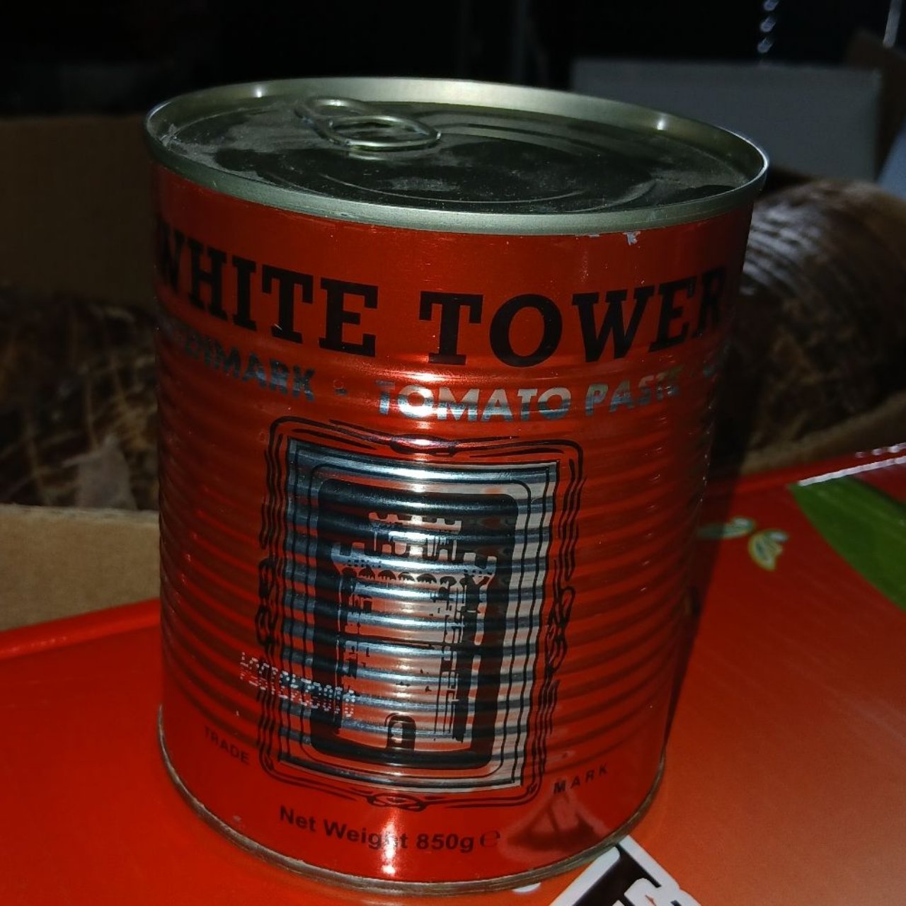 White Tower Tomato Paste